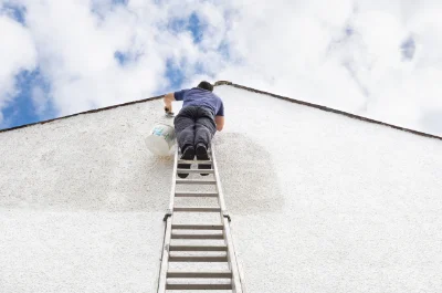Peinture extérieure à Huisnes-sur-Mer — façades et ravalement